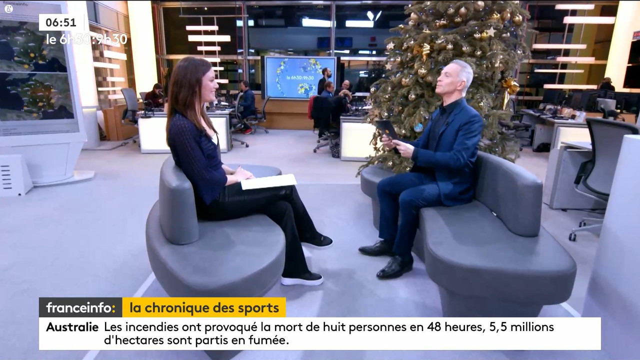 02 January - 05.29.00 - Le 6h30 9h30. Entre JT, chroniques, invi