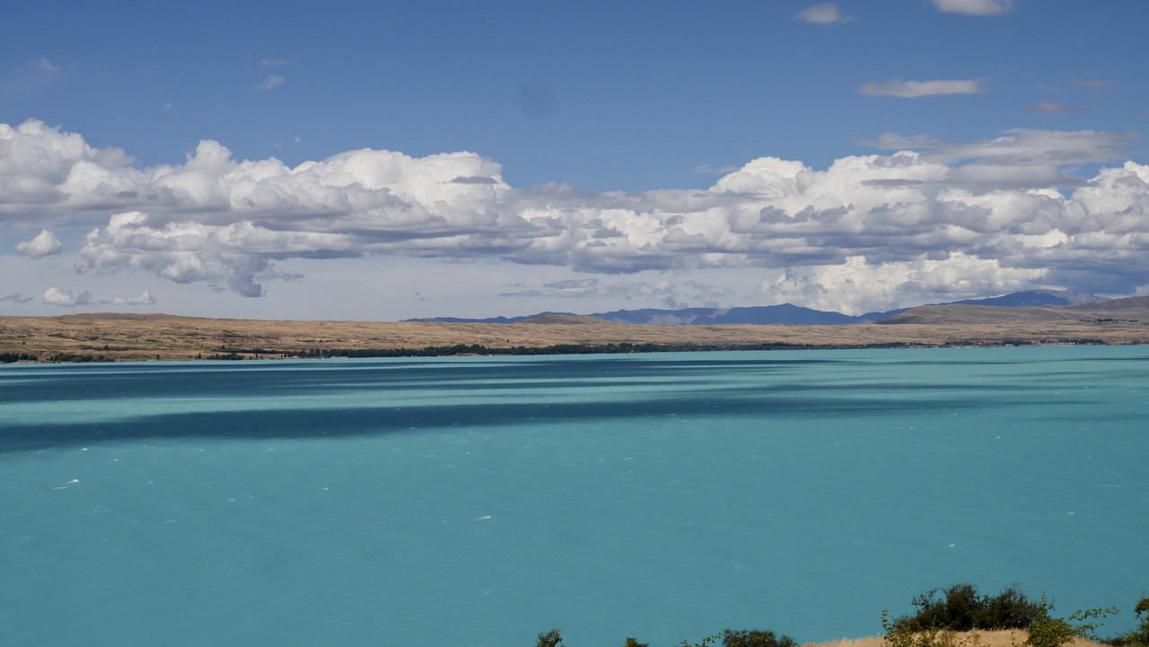 CB985F97-AD17-4D75-A2D1-FF4AF454E127