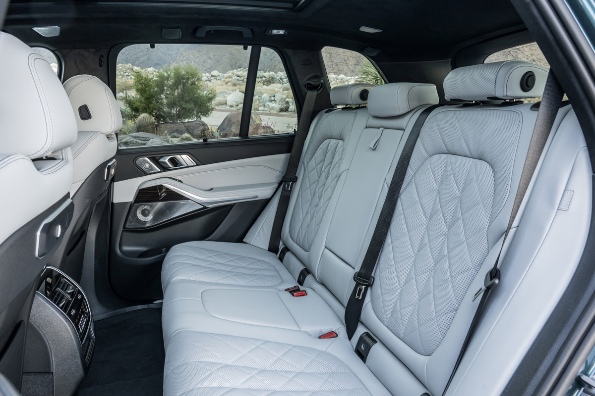 P90489817_highRes_the-new-bmw-x5-xdriv