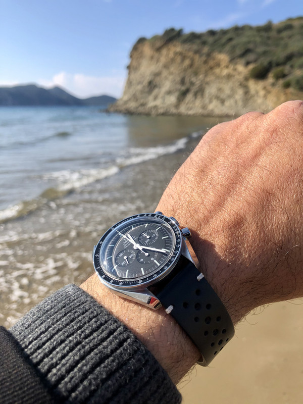 E4806715-8A4F-4C13-91C9-E1FBF4A98C48