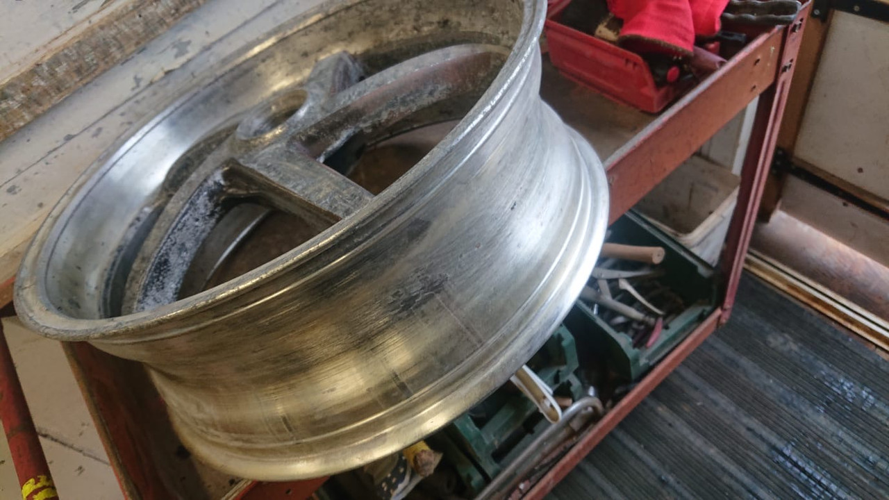 BF8B4BA1-E437-40B8-9E46-0283FEF68ACF