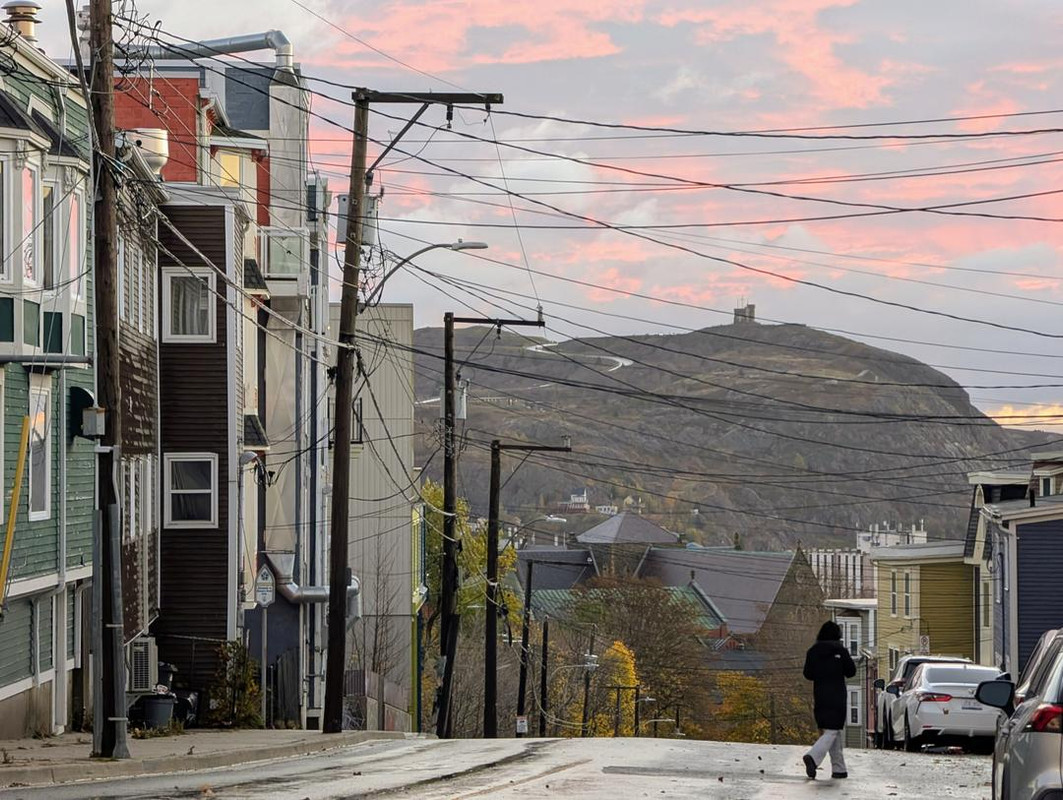 PXL 20251101 100757025 2