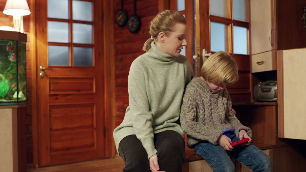 02.Poka.idut.chasy.2023.WEB-DL (1080p)_00_07_53_00_31