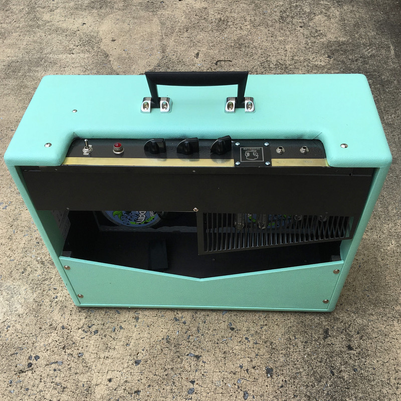 16B06813-7362-460D-AFCB-2E4F9FD678D2