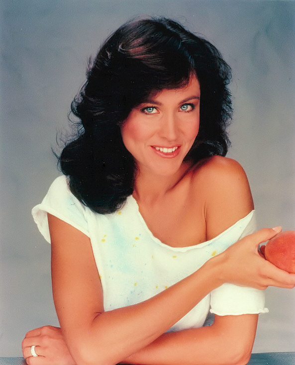 Erin_Gray_a48
