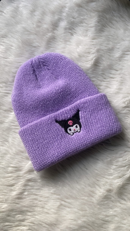 Caps