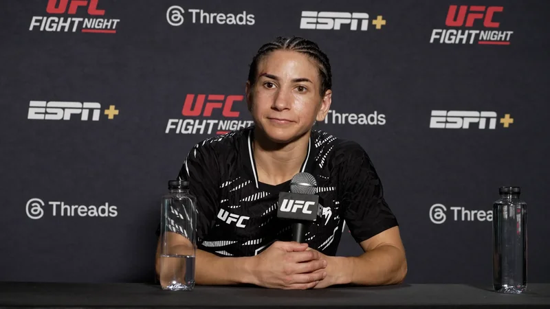 Тиша Пенингтън срещу Денис Гомес на UFC Vegas 111