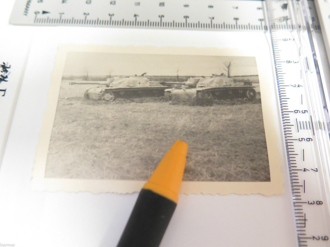 Foto WK2 Polizei Panzer Tank Sturmgeschütz Tarnu