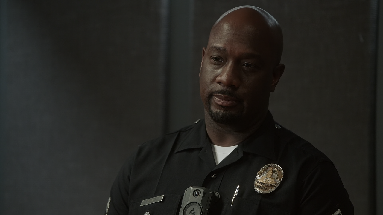 The.Rookie.S04E20.Enervo.1080p.10bit.AMZN.WEB-DL.DDP5.1.HEVC-Vyndros.mkv_snapshot_09.59_[2022.05.05_