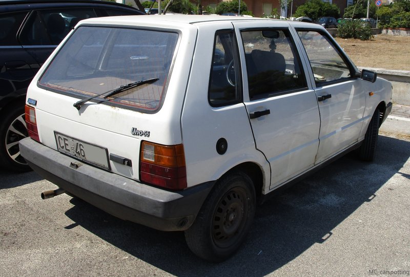 avvistamenti auto storiche - Pagina 29 IMG-1471