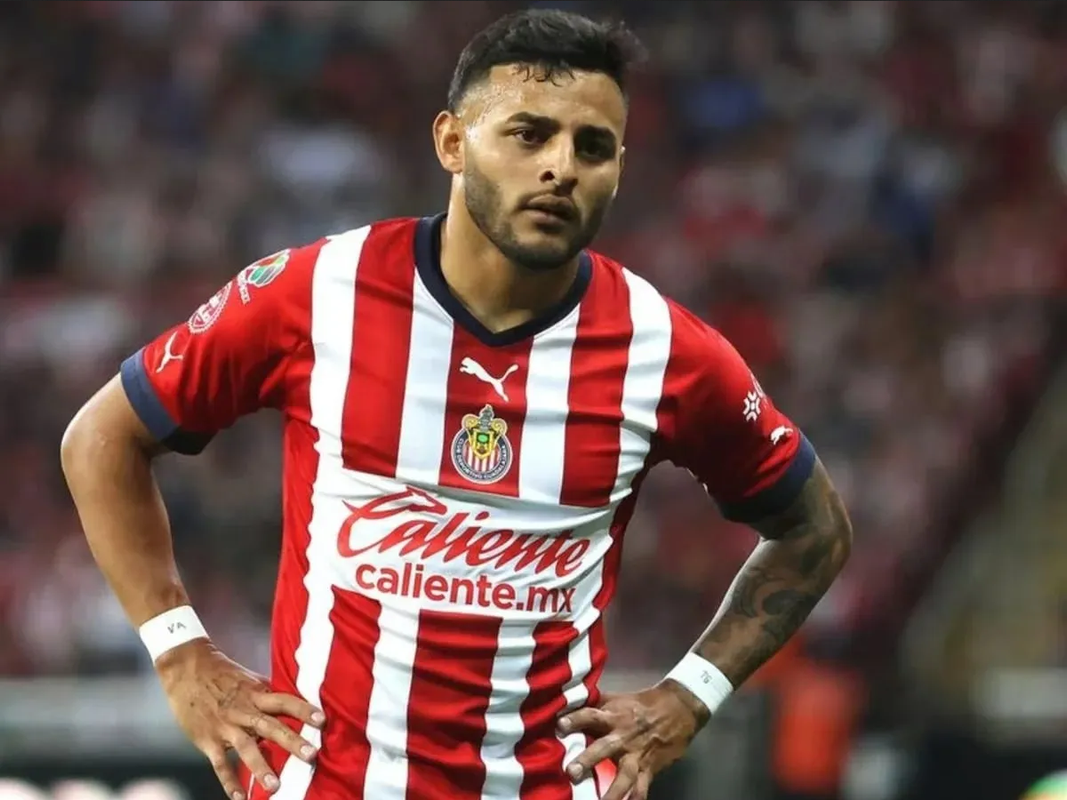 Alineación de Chivas vs Pumas al descubierto ¿Alexis Vega se queda fuera?