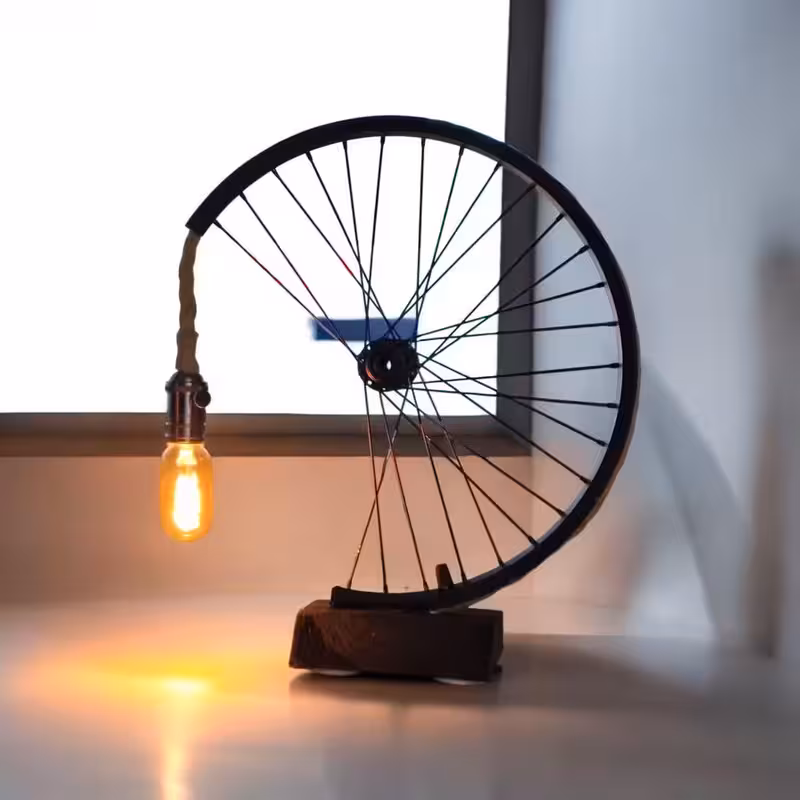 lamp-wheel-spokes.avif