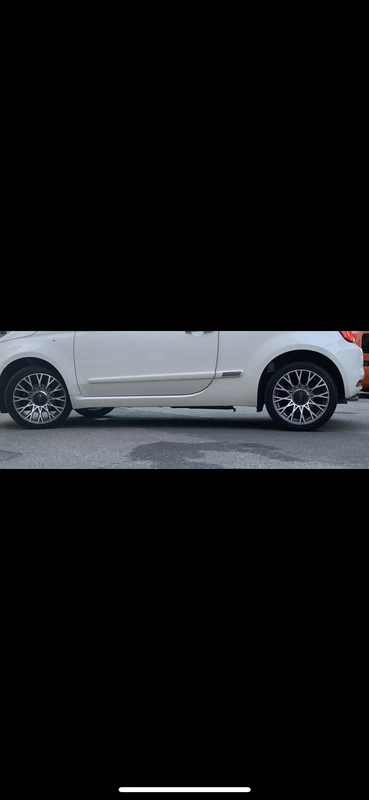 CD7C00D0-A120-477E-9B47-E200D9EDAC30