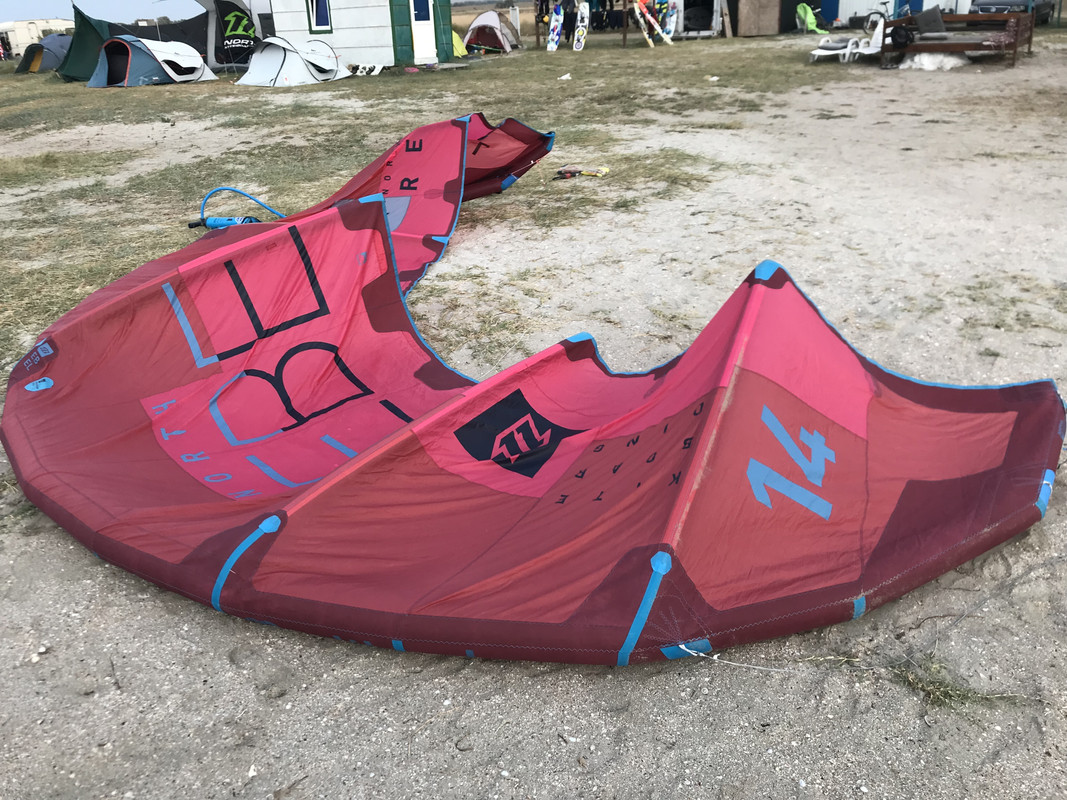 2BD5805B-72BC-4E99-A028-372910AADD9E