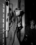 Linda-Darnell-b88