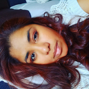 Chely E.