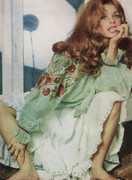 Senta-Berger-mb22