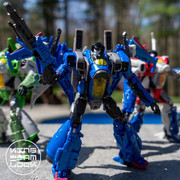SS-89-Bumblebee-Movie-Thundercracker-12