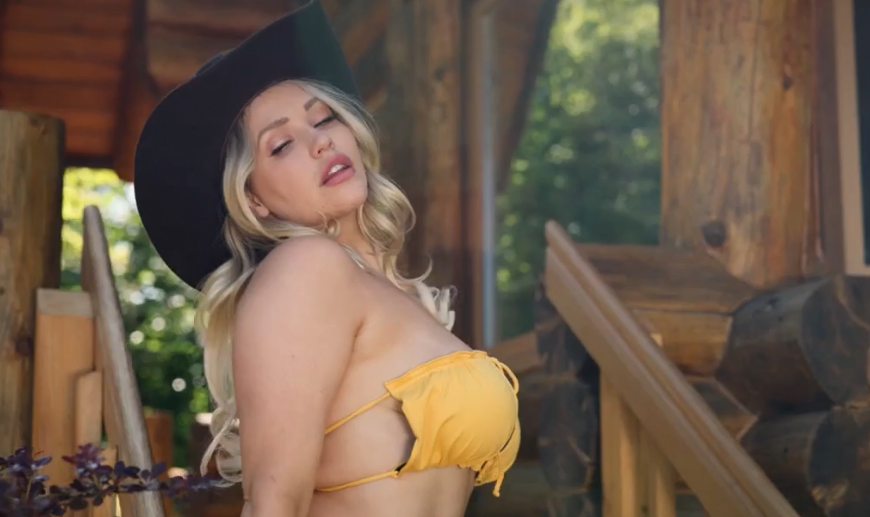 PlayboyPlus – Mia Malkova Get Your Kicks