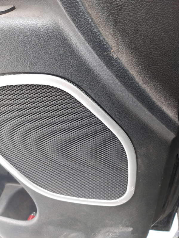 Savadi-Car Carbon Fiber Front Door Speaker Rings For Jeep Grand Cherokee 2011+ (2pcs)
