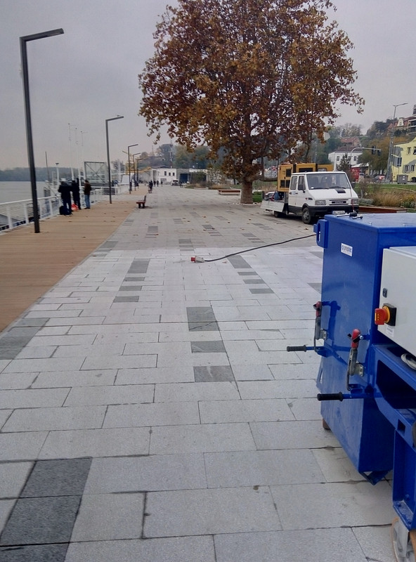 P01123-154430.jpg