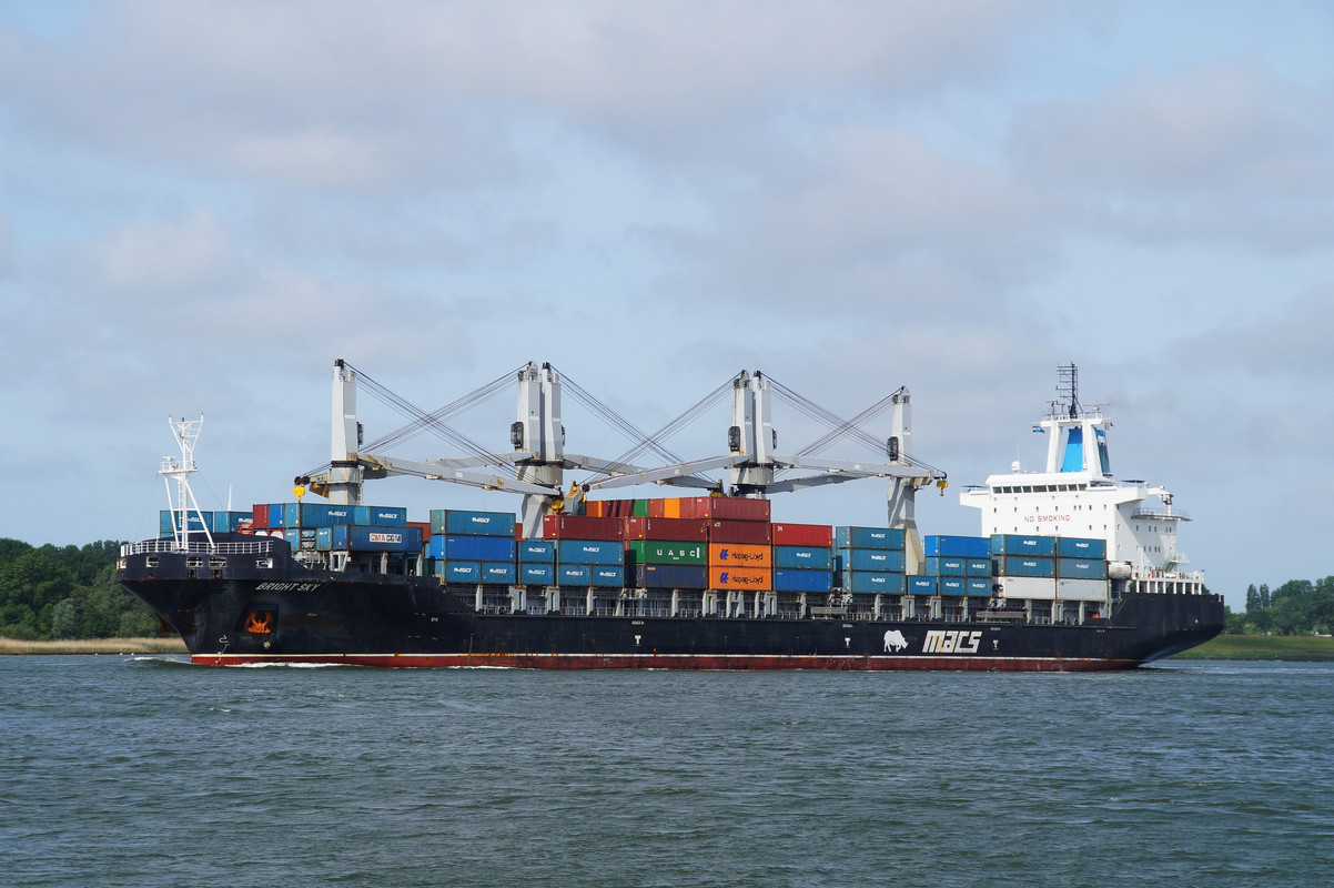 Bright Sky '13(1a) 30469gt Imo 9465435 cs.V7ZQ6 MHL 21-05-2022 NwWaterweg©KoosGoudriaan
