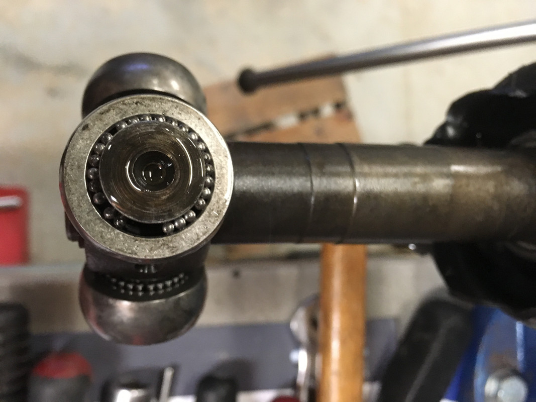 40A04E6D-0F06-4F1E-9C9B-6B6A0BCA3843