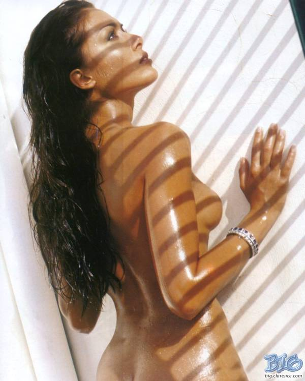 http://big.dada.net/gallery/Showgirls_Italiane/Mara_Carfagna/Mara_Carfagna_0020.jpg