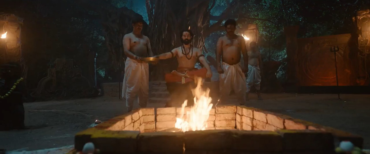 Shanmukha 2025 WebRip [Hindi + Tamil + Telugu] 480p 720p ESub Screenshot