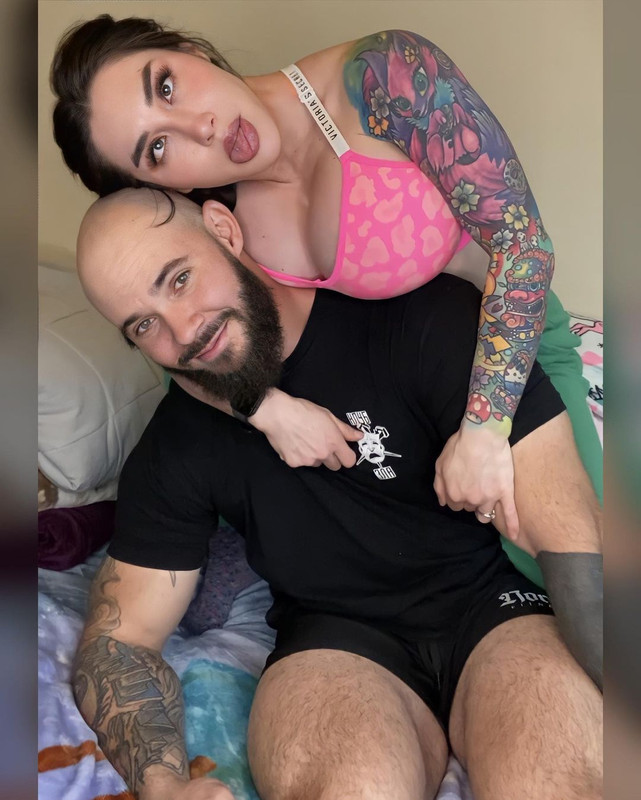 2022-04-01_22-58-33_UTC_1