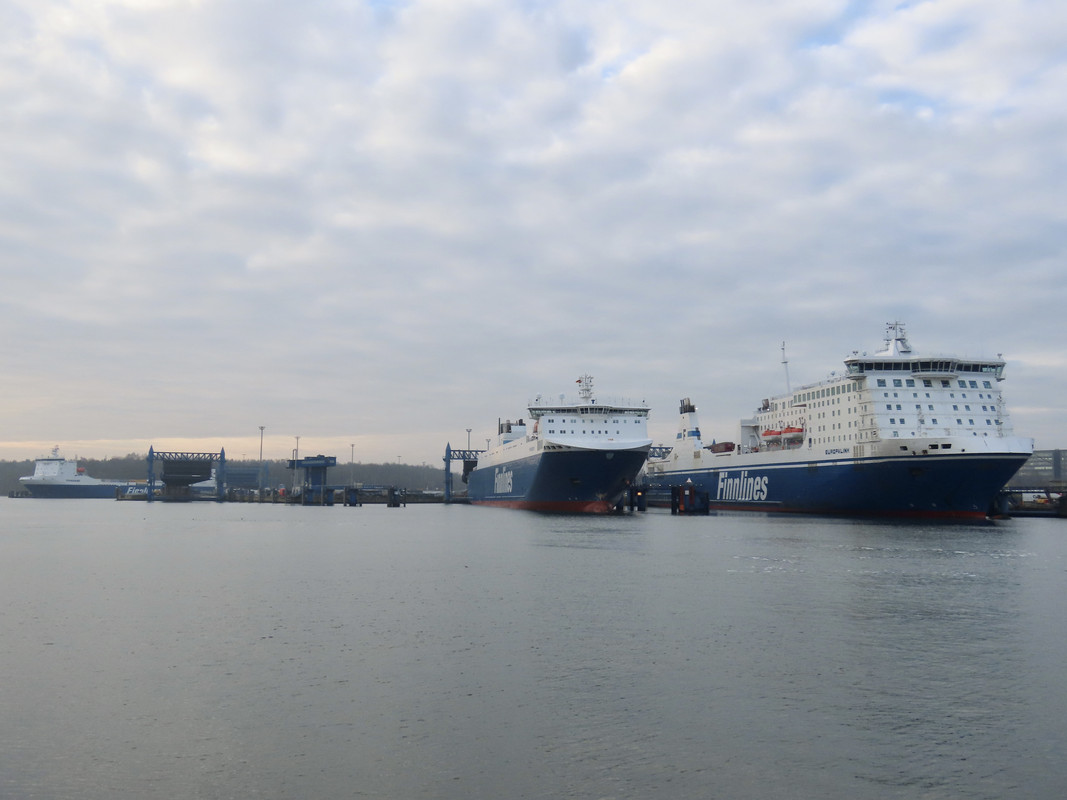 B88DD26E-24E1-4350-8408-8802F5212667