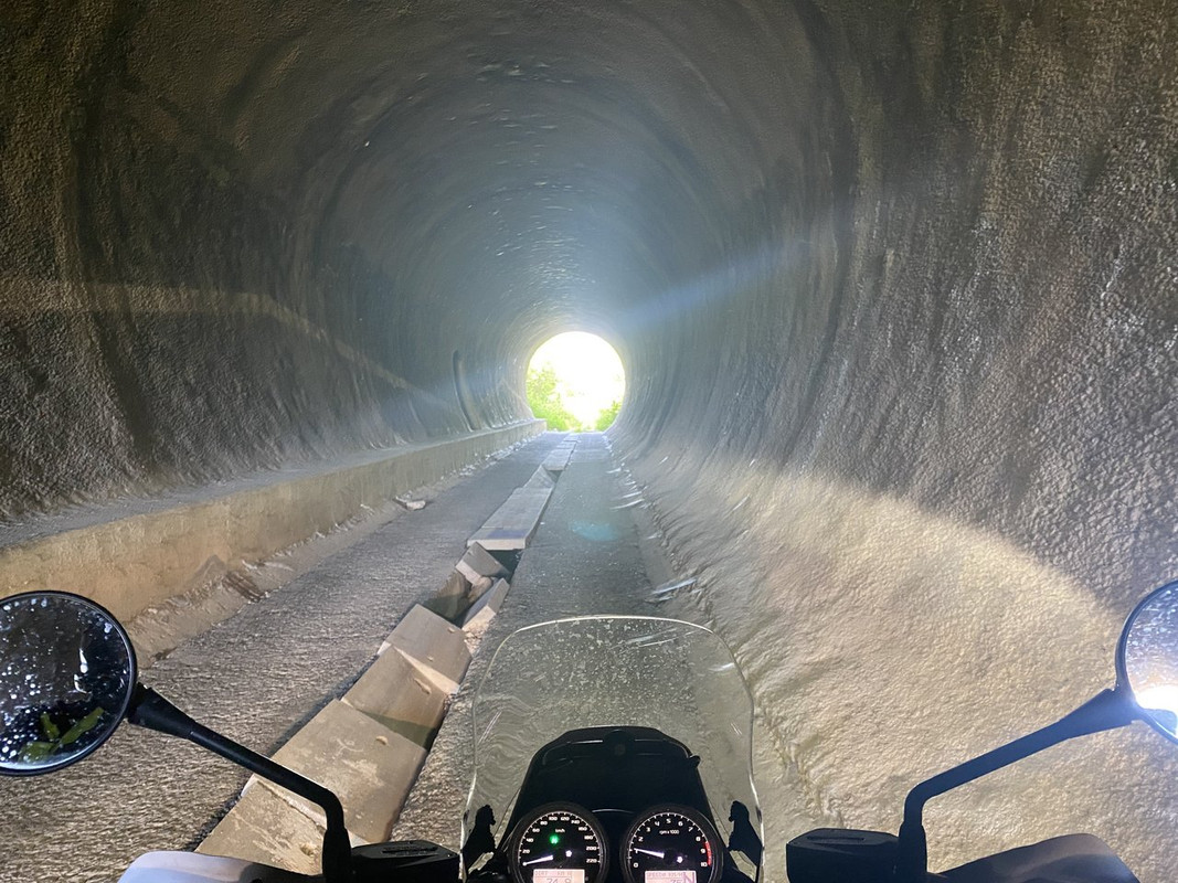 9081BD6E-691E-4310-8993-E81E6DCAFECD