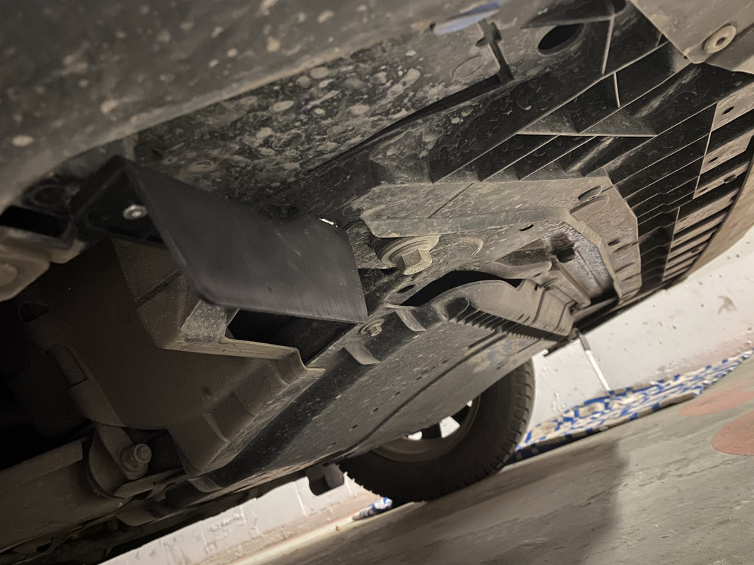 59615C75-19B8-4BA0-B2A6-07663403DCBA