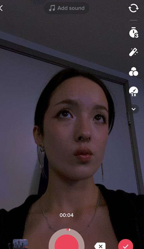 79125567_What’s up_04