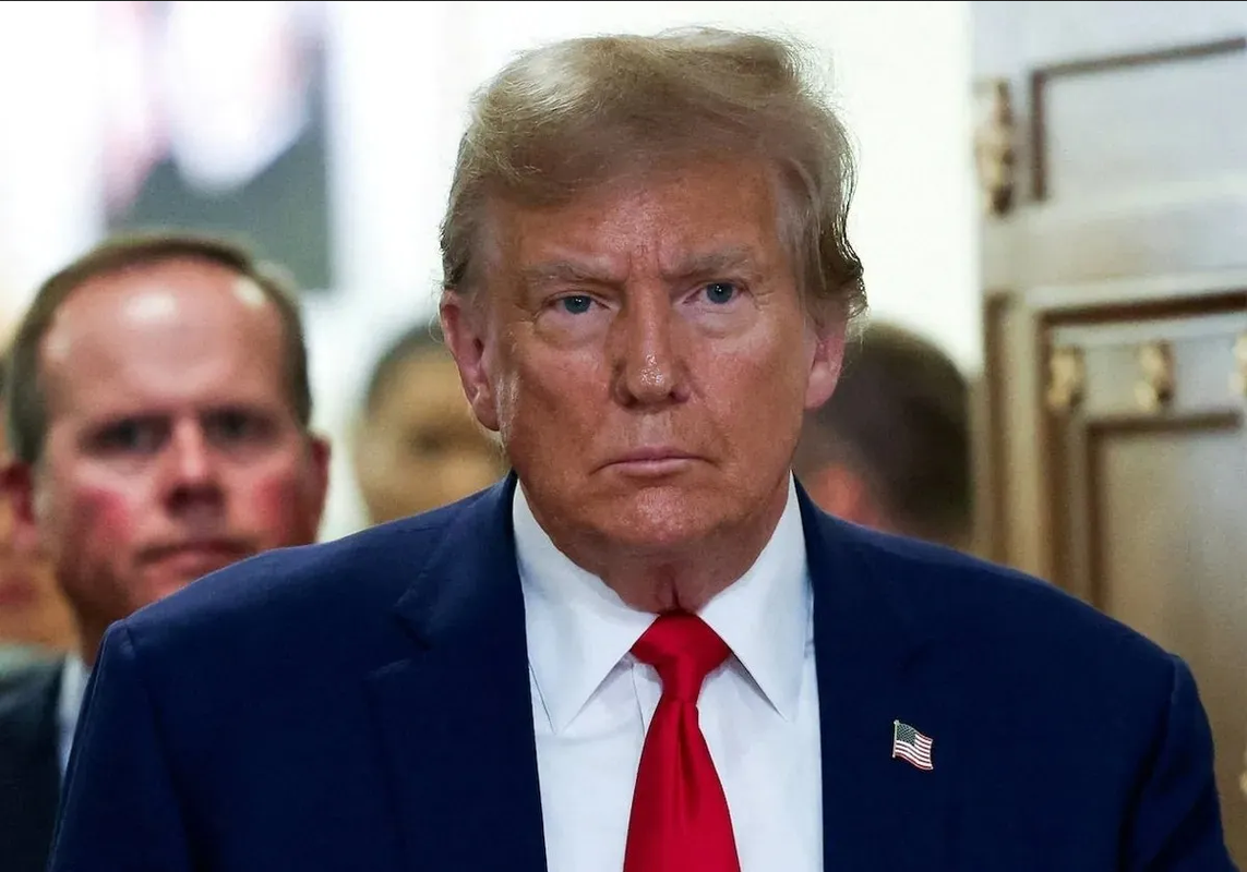 Trump advierte sobre riesgo de Tercera Guerra Mundial si Biden es reelegido