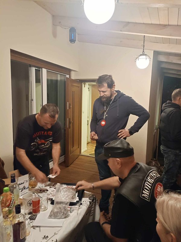 5e9d5019-5eb6-43f1-b861-67265e9b9d60