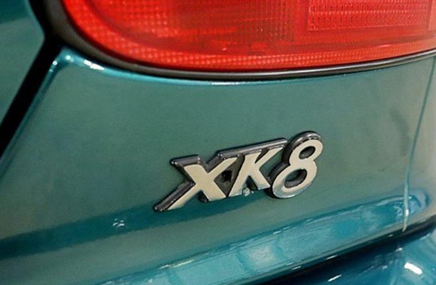 logo xk8 3