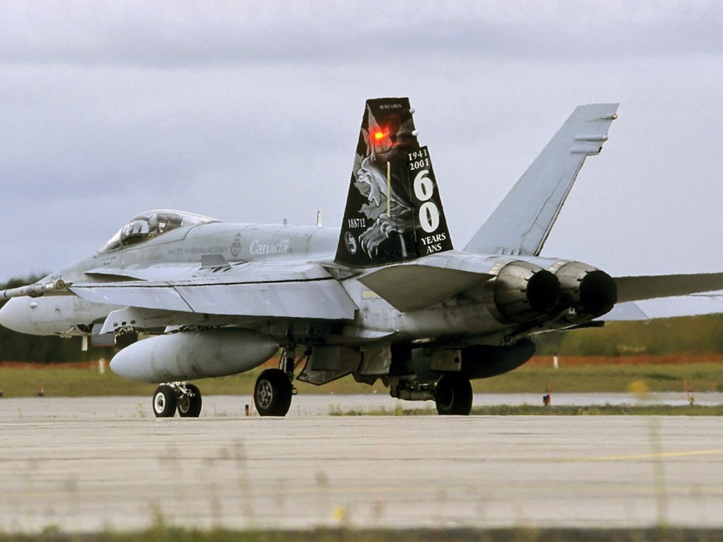 712-Taxi-416-Sqn.jpg