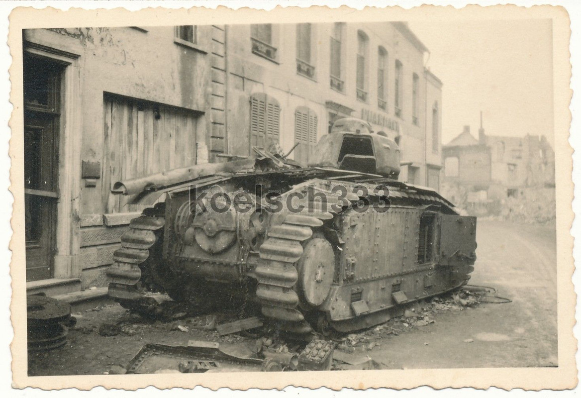 Westfront Ruinen Char B 1 Panzer Wrack französis