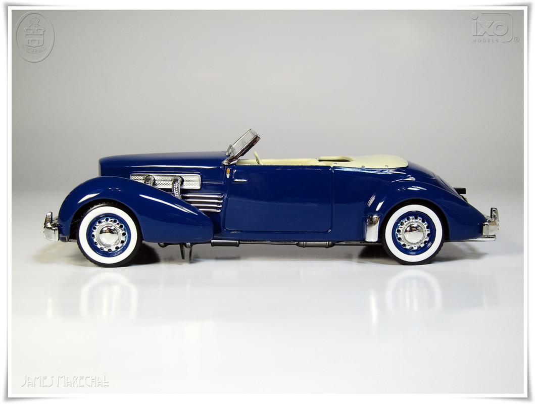 Cord 812 Phaeton (3) Ixo