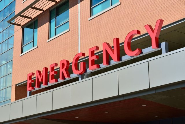 avoiding-risk-of-being-underinsured-during-emergencies