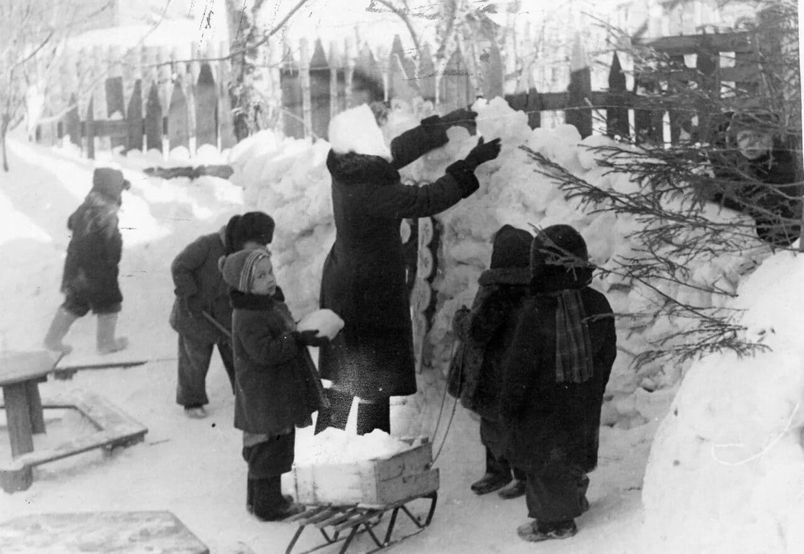 Советское детство зимой