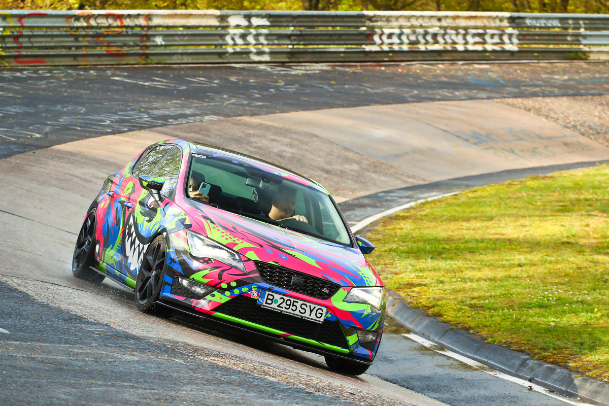 racetracker_26592066_429797