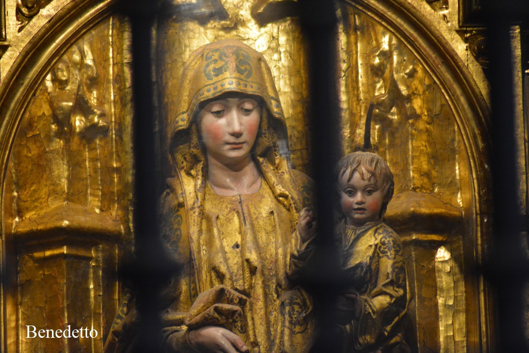 Las Imágenes en el XVI Virgen-del-Pilar