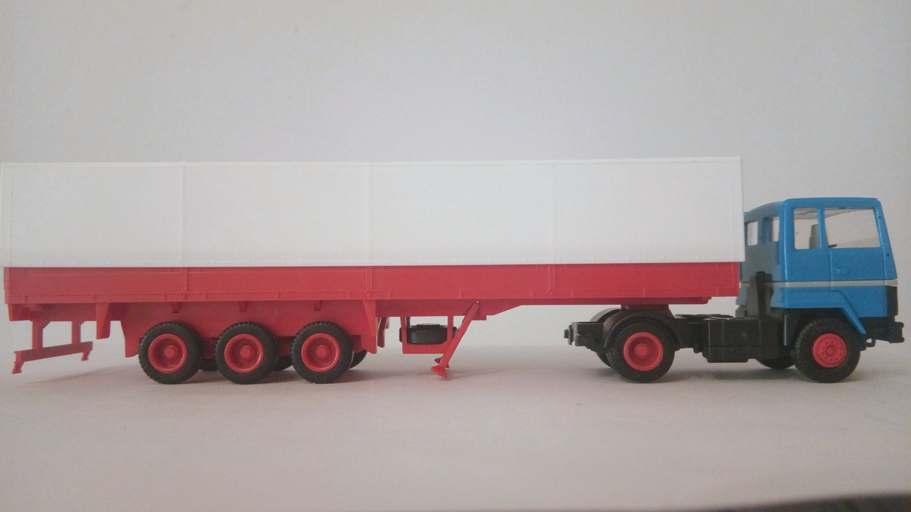 Mac (8942)