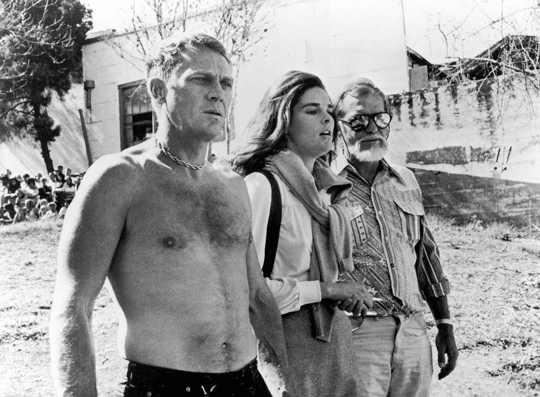 Ali_MacGraw_90