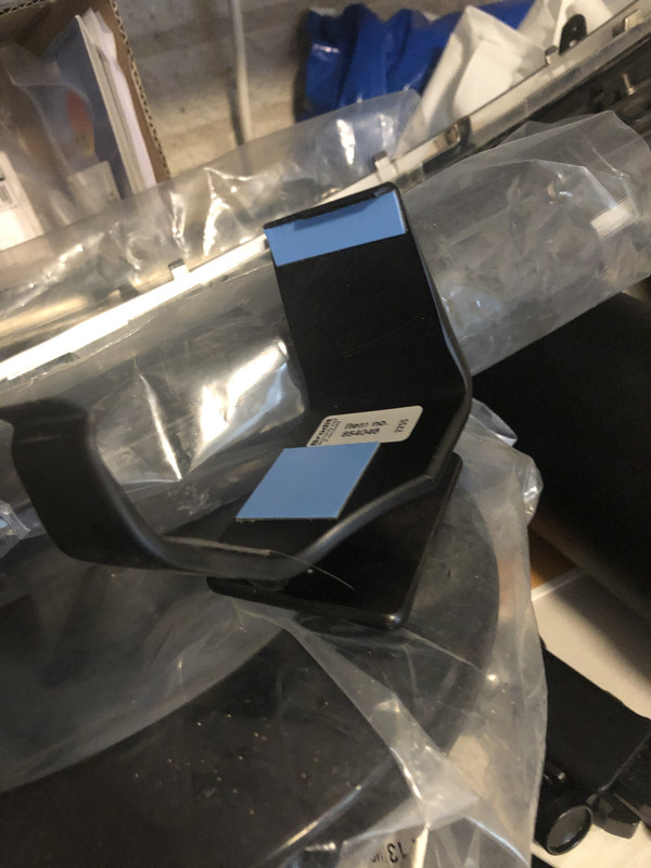 9EC99C43-EA23-4C83-98D8-F99F3035077B