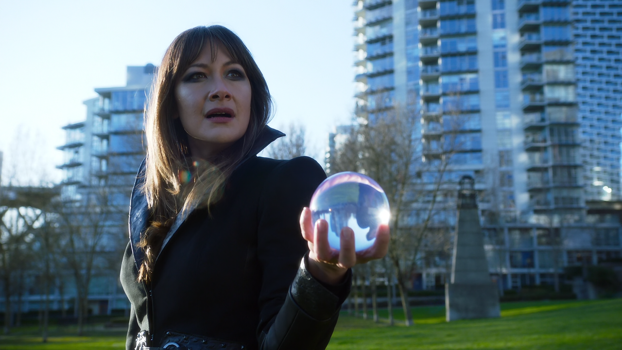 Supergirl.S06E11.Mxy.in.the.Middle.1080p.10bit.BluRay.AAC5.1.HEVC-Vyndros.mkv_snapshot_33.11_[2022.0
