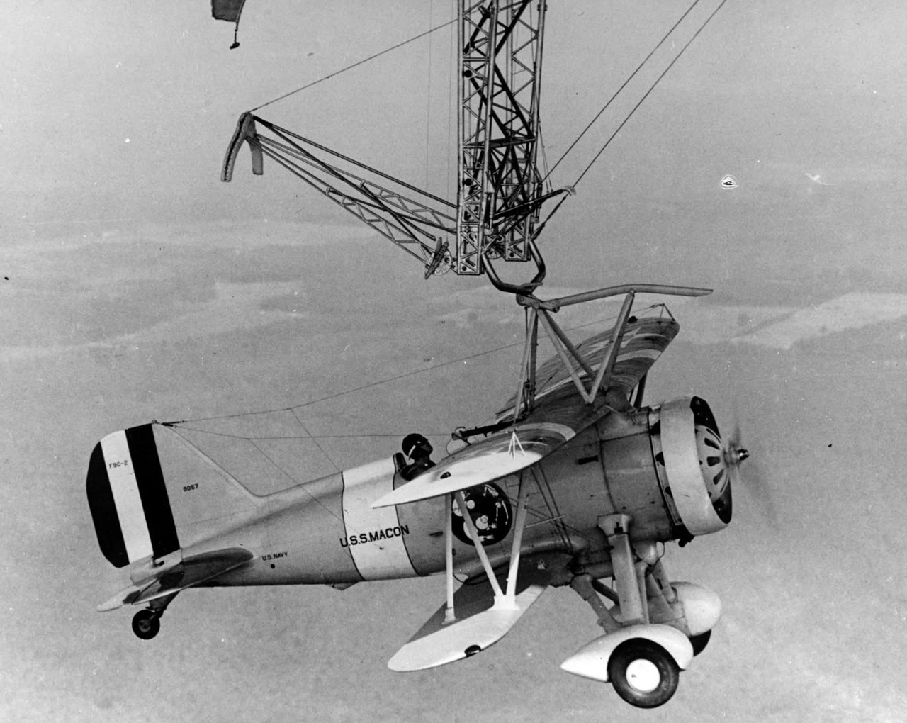 flying-aircraft-carriers-2