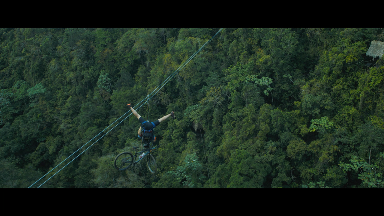 mpv-shot_Arthur.the.King.2024.1080p.BDRemux.AVC-Нечипорук_00_39_32_0008